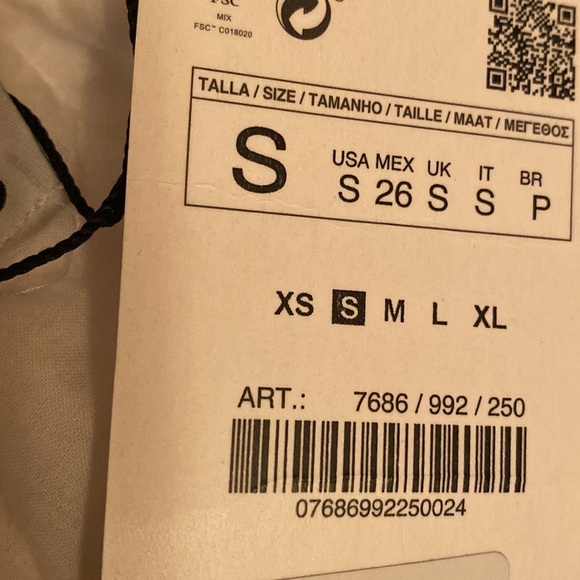 NWT. Zara White Cutwork Embroidery Midi Dress with V-neckline. Size S. - Picture 7 of 9